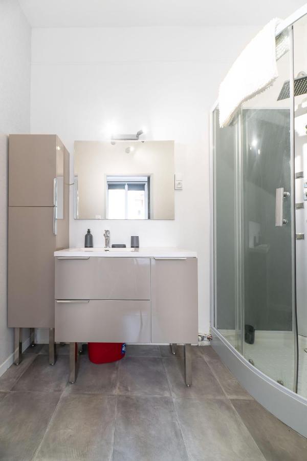 Le Gacon - Appartement Centre Ville Vichy Eksteriør billede